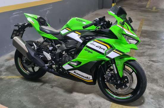 KAWASAKI-NINJA ZX-4R-2024