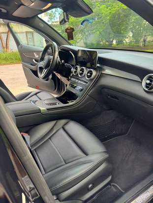 MERCEDES-BENZ-GLC 300-2019