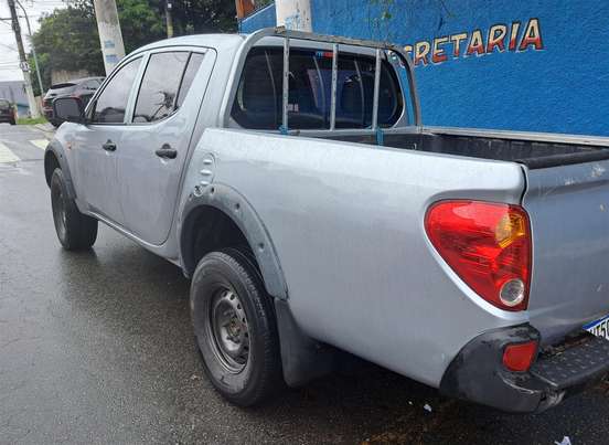 MITSUBISHI-L200 TRITON-2018