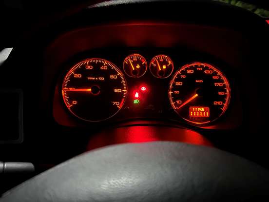 PEUGEOT-307-2010