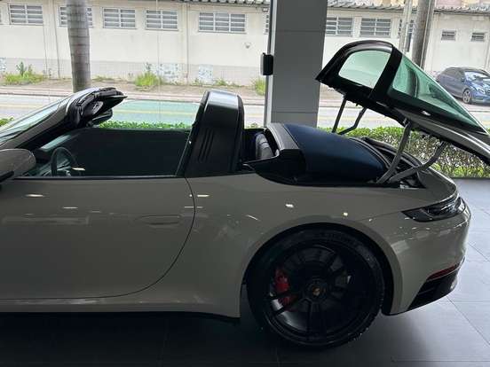 PORSCHE-911-3.0 24V H6 GASOLINA TARGA 4 GTS PDK PORSCHE-911-2024