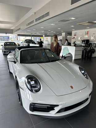 PORSCHE-911-2024
