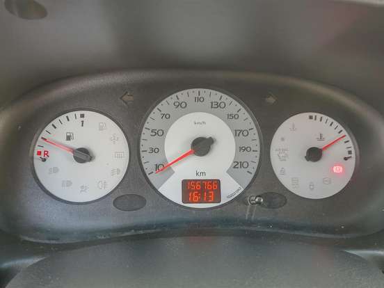 RENAULT-CLIO-1.0 CAMPUS 16V FLEX 4P MANUAL RENAULT-CLIO-2010