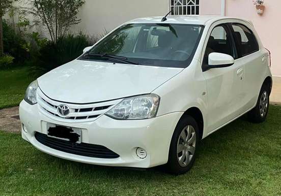 TOYOTA-ETIOS-1.5 XS 16V FLEX 4P MANUAL TOYOTA-ETIOS-2016