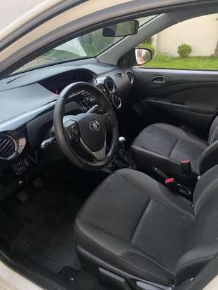 TOYOTA-ETIOS-2016