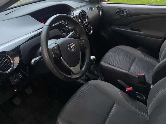 TOYOTA-ETIOS-1.5 XS 16V FLEX 4P MANUAL TOYOTA-ETIOS-2016