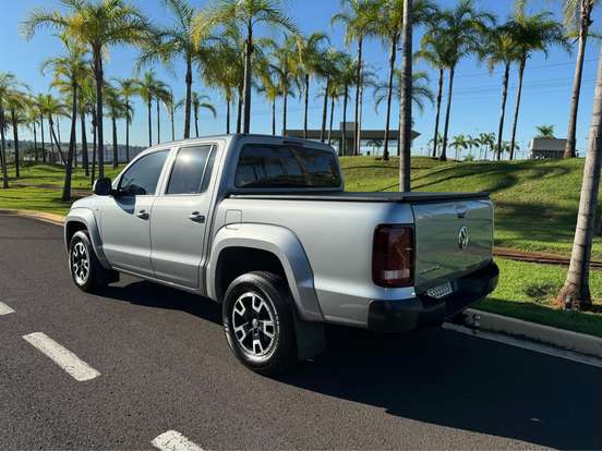 VOLKSWAGEN-AMAROK-3.0 V6 TDI DIESEL COMFORTLINE CD 4MOTION AUTOMÁTICO VOLKSWAGEN-AMAROK-2023