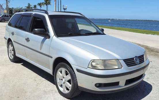 VOLKSWAGEN-PARATI-2000