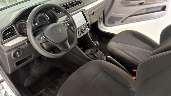 VOLKSWAGEN-SAVEIRO-1.6 MSI TRENDLINE CS 16V FLEX 2P MANUAL VOLKSWAGEN-SAVEIRO-2024