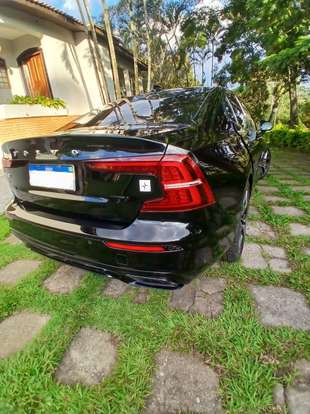 VOLVO-S60-2019