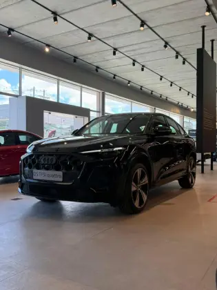 AUDI Q5 2.0 TFSI GASOLINA SPORTBACK S LINE QUATTRO S TRONIC AUDI Q5 2.0 TFSI GASOLINA SPORTBACK S LINE QUATTRO S TRONIC