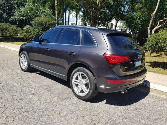 AUDI-Q5-2015