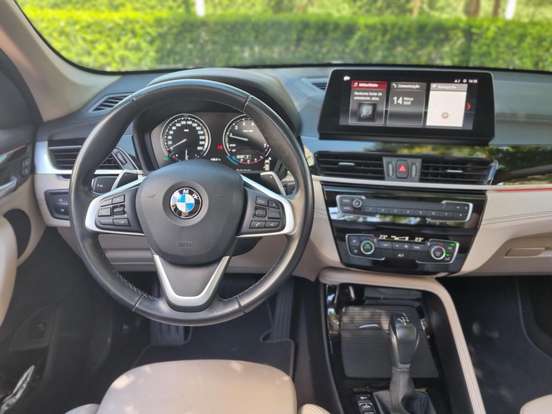 BMW-X1-2021