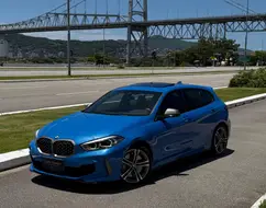 BMW M 135i 2.0 16V TURBO GASOLINA XDRIVE AUTOMÁTICO BMW M 135i 2.0 16V TURBO GASOLINA XDRIVE AUTOMÁTICO