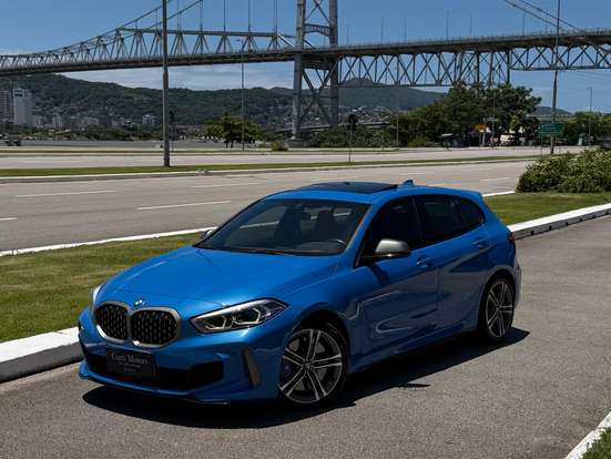 BMW-M 135i-2021