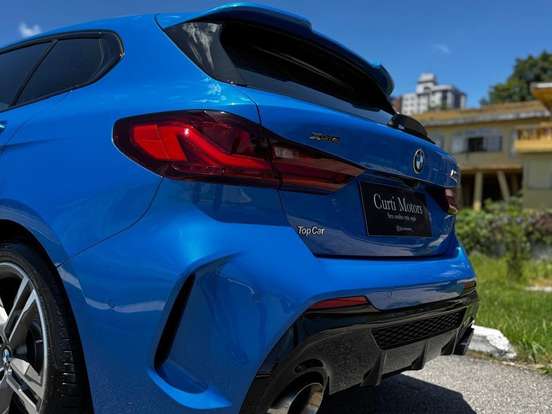 BMW-M 135i-2.0 16V TURBO GASOLINA XDRIVE AUTOMÁTICO BMW-M 135i-2021