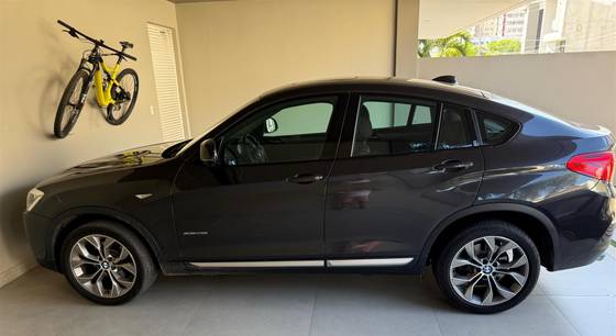 BMW X4 2.0 28I X LINE 4X4 16V TURBO GASOLINA 4P AUTOMÁTICO
