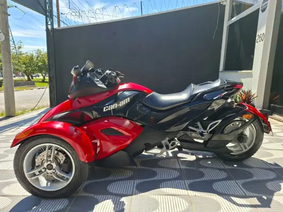 CAN-AM SPYDER RS CAN-AM SPYDER RS