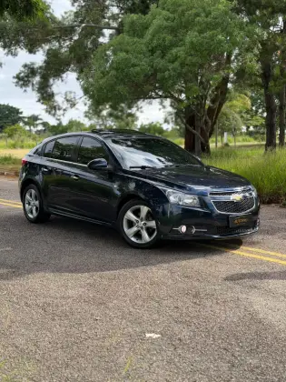 CHEVROLET CRUZE 1.8 LTZ SPORT6 16V FLEX 4P AUTOMÁTICO CHEVROLET CRUZE 1.8 LTZ SPORT6 16V FLEX 4P AUTOMÁTICO