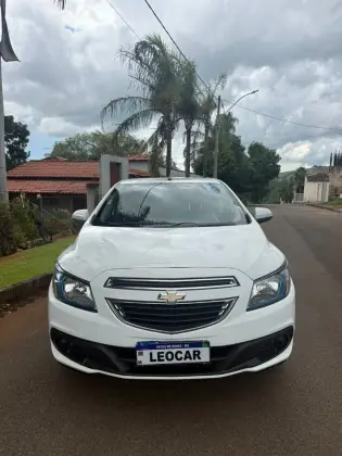 CHEVROLET ONIX 1.4 MPFI LT 8V FLEX 4P AUTOMÁTICO