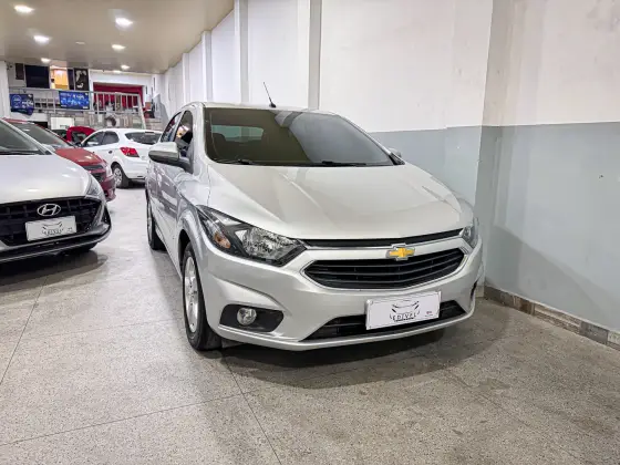 CHEVROLET ONIX 1.4 MPFI LT 8V FLEX 4P MANUAL
