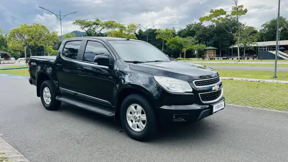 CHEVROLET S10 2.8 LT 4X4 CD 16V TURBO DIESEL 4P AUTOMÁTICO CHEVROLET S10 2.8 LT 4X4 CD 16V TURBO DIESEL 4P AUTOMÁTICO