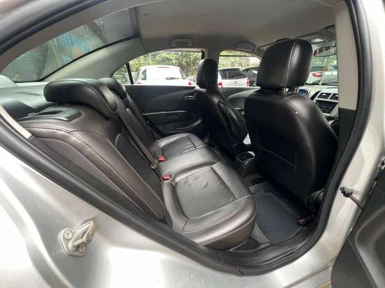 CHEVROLET-SONIC-1.6 LTZ 16V FLEX 4P AUTOMÁTICO CHEVROLET-SONIC-2013