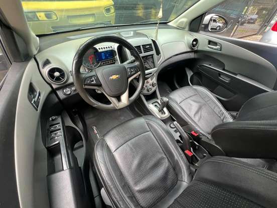 CHEVROLET-SONIC-1.6 LTZ 16V FLEX 4P AUTOMÁTICO CHEVROLET-SONIC-2013