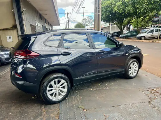CHEVROLET-TRACKER-2024