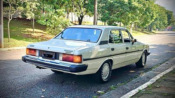 CHEVROLET OPALA 4.1 COMODORO 12V GASOLINA 4P MANUAL