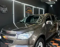 CHEVROLET S10 2.4 LT 4X2 CD 8V FLEX 4P MANUAL CHEVROLET S10 2.4 LT 4X2 CD 8V FLEX 4P MANUAL