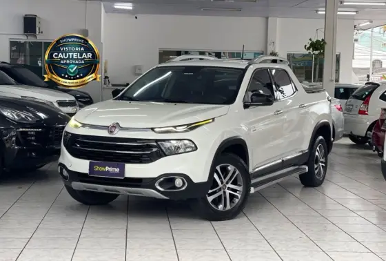 FIAT TORO 2.0 16V TURBO DIESEL VOLCANO 4WD AT9 FIAT TORO 2.0 16V TURBO DIESEL VOLCANO 4WD AT9