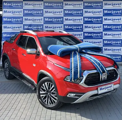 FIAT TORO 2.2 TURBO DIESEL RANCH 4WD AT9 FIAT TORO 2.2 TURBO DIESEL RANCH 4WD AT9