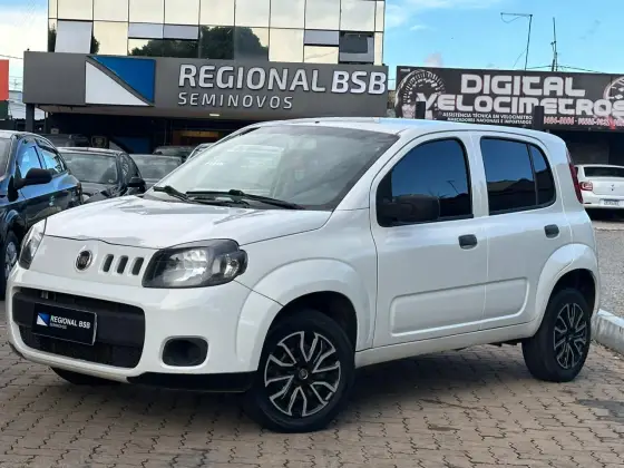 FIAT UNO 1.0 EVO VIVACE 8V FLEX 4P MANUAL