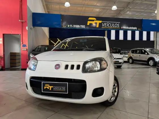 FIAT UNO 1.0 EVO VIVACE 8V FLEX 4P MANUAL