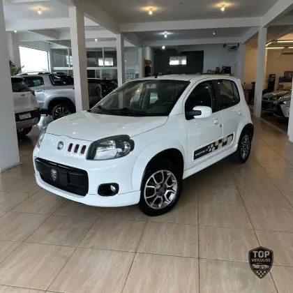 FIAT UNO 1.4 EVO SPORTING 8V FLEX 4P MANUAL FIAT UNO 1.4 EVO SPORTING 8V FLEX 4P MANUAL