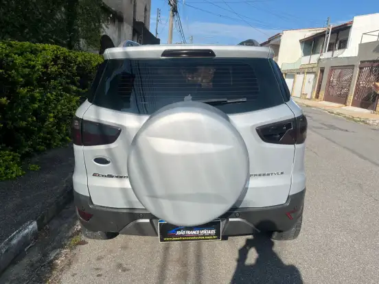 FORD-ECOSPORT-2013