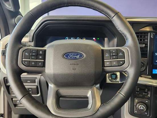 FORD-F-150-5.0 V8 GASOLINA CD LARIAT FX4 AUTOMÁTICO FORD-F-150-2024