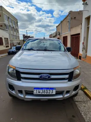 FORD RANGER 2.2 XL 4X4 CD 16V DIESEL 4P MANUAL FORD RANGER 2.2 XL 4X4 CD 16V DIESEL 4P MANUAL