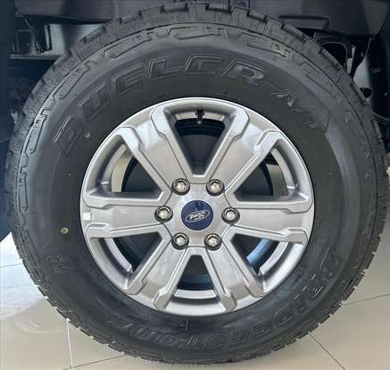 FORD-RANGER-2025