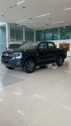 FORD RANGER 3.0 V6 TURBO DIESEL CD XLT 4X4 AUTOMÁTICO FORD RANGER 3.0 V6 TURBO DIESEL CD XLT 4X4 AUTOMÁTICO