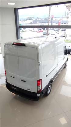 FORD-TRANSIT-2025