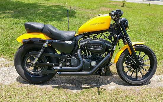HARLEY-DAVIDSON-SPORTSTER IRON 883-2011