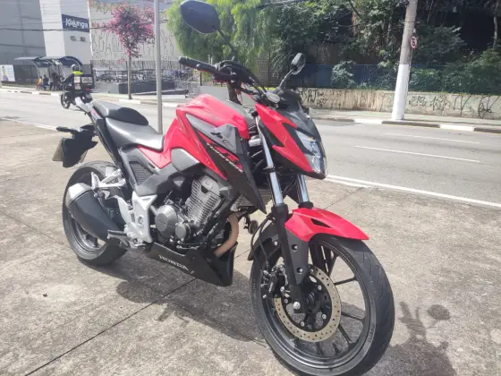 HONDA CB 300F TWISTER CBS 