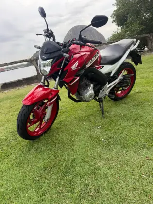 HONDA CB TWISTER 