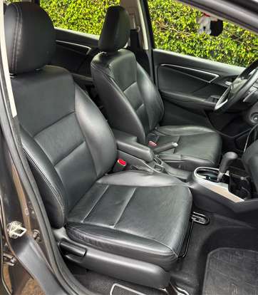 HONDA-FIT-2017