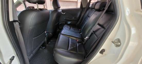 HONDA-FIT-2013