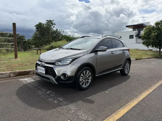 HYUNDAI HB20 1.6 COMFORT STYLE 16V FLEX 4P MANUAL HYUNDAI HB20 1.6 COMFORT STYLE 16V FLEX 4P MANUAL
