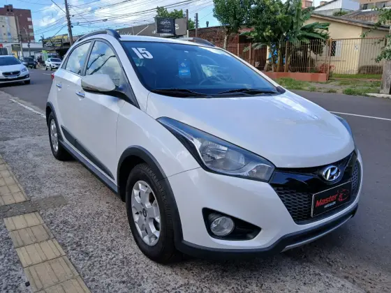 HYUNDAI HB20X 1.6 16V PREMIUM FLEX 4P AUTOMÁTICO