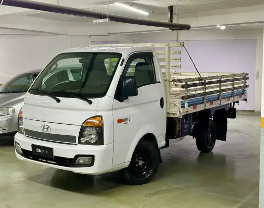 HYUNDAI HR 2.5 LONGO SEM CAÇAMBA 4X2 16V 130CV TURBO INTERCOOLER DIESEL 2P MANUAL HYUNDAI HR 2.5 LONGO SEM CAÇAMBA 4X2 16V 130CV TURBO INTERCOOLER DIESEL 2P MANUAL